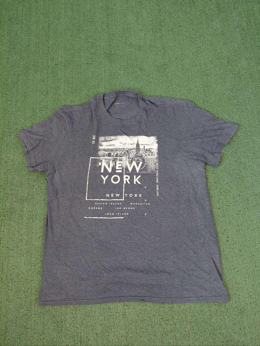 New York City Skyline Borough Names Travel NYC Navy Blue T Shirt Sz Large